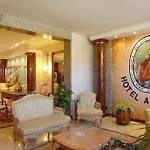 Afonso V & Hotel 3*