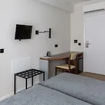 Afonso V & Hotel 3*