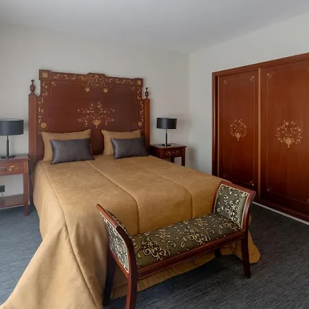 Afonso V & 3* Aveiro