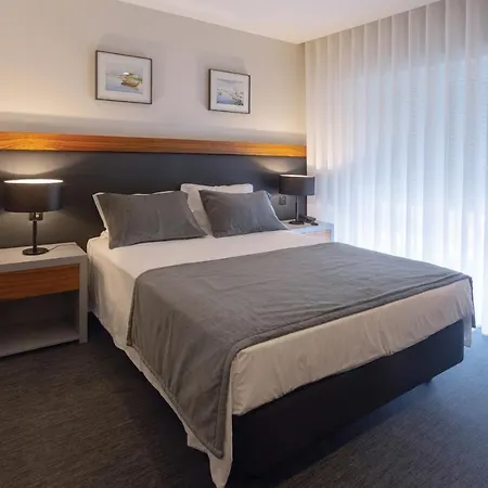 Afonso V & 3* Aveiro