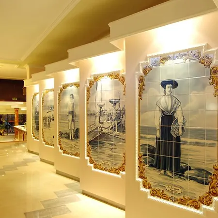 Afonso V & מלון 3*