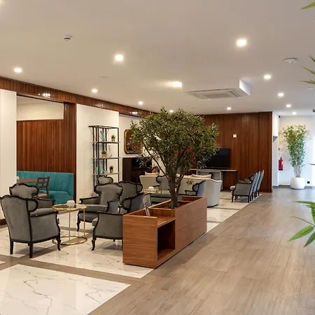 Afonso V & 3* Aveiro