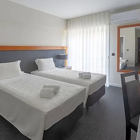 Afonso V & Hotel 3*