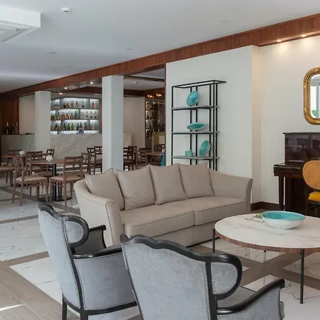 Afonso V & Szálloda Aveiro