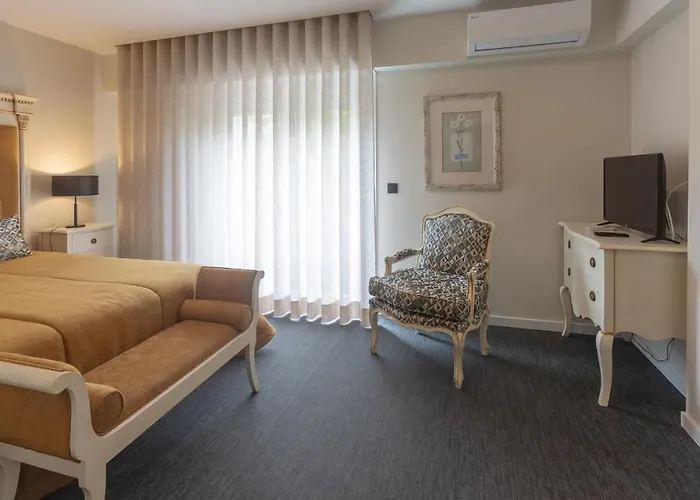 Afonso V & Ξενοδοχείο Αβέιρο