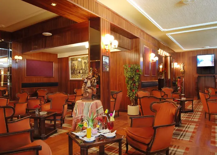 Afonso V & 3* Aveiro