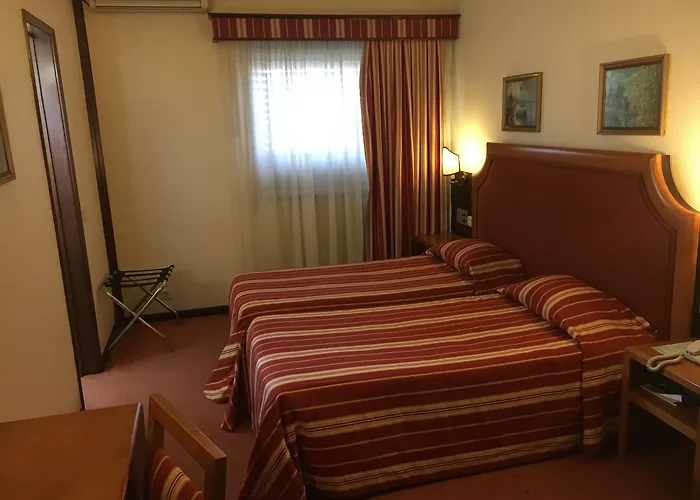 Afonso V & Ξενοδοχείο Αβέιρο