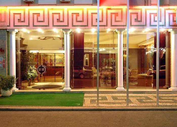 Afonso V & Hotel 3*