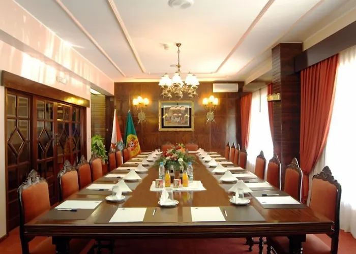 Afonso V & 3* Αβέιρο