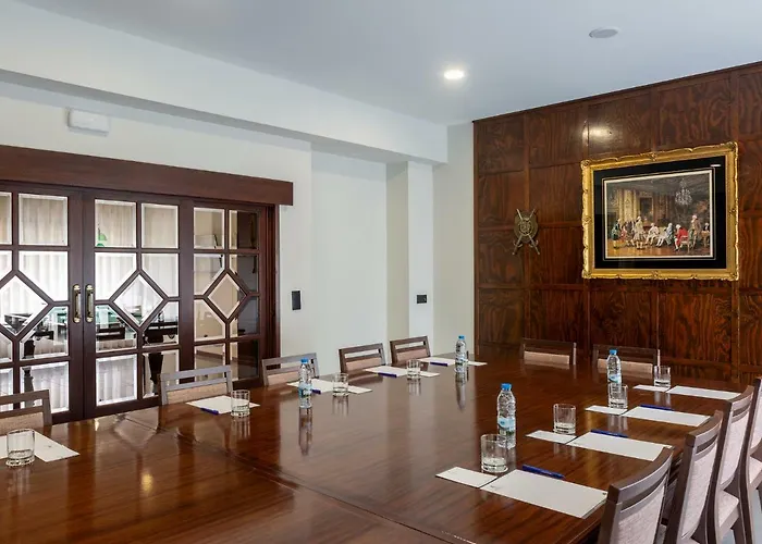 Afonso V & Αβέιρο