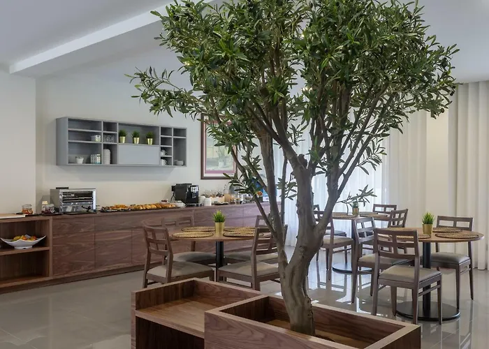 Afonso V & 3* Αβέιρο