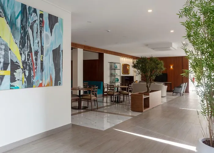 Afonso V & Hotel Aveiro